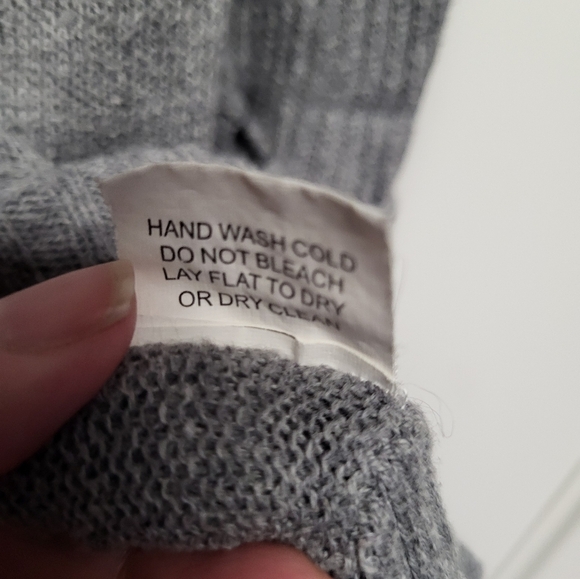 LA made Gray Ribbed Long Sleeve Cowl Neck Sweater - Size XS - Picture 5 of 5